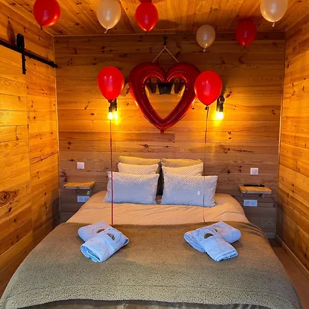 Alpstuga Le Du Hameau